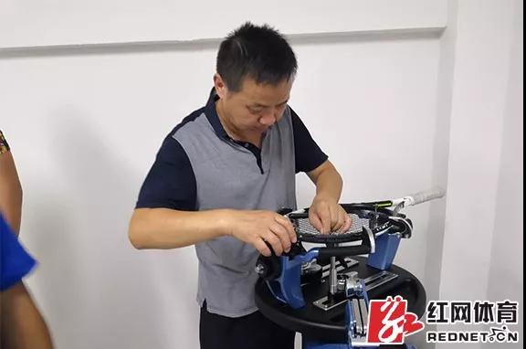 湘潭举重冠军李_湘潭举重李应龙_湘潭举重李应龙送外卖