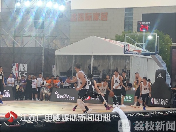 篮球南京冠军是谁_南京篮球冠军是谁啊_南京篮球运动员