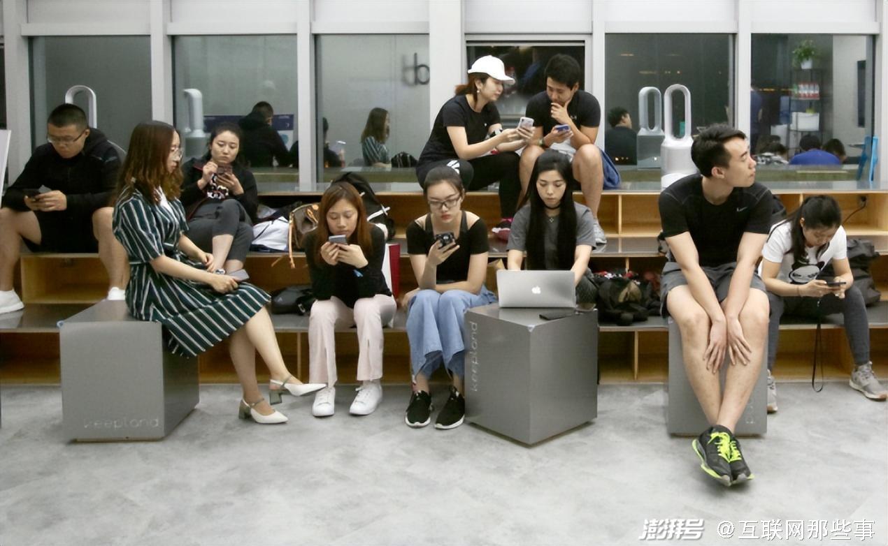 健身房私教收费标准_健身房会抽私教费吗_健身房私教抽成