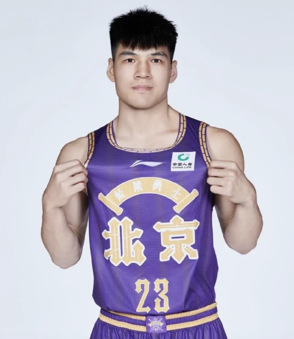 篮球广东队历史球员_篮球队广东球员历史排行榜_篮球队广东球员历史成绩