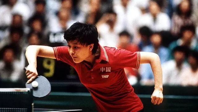 纪录举重男子历史是谁_男子举重历史纪录是多少_纪录举重男子历史是什么