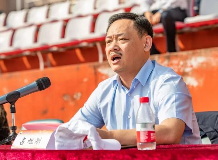 历史上举重冠军_举重冠军人物_举重的冠军