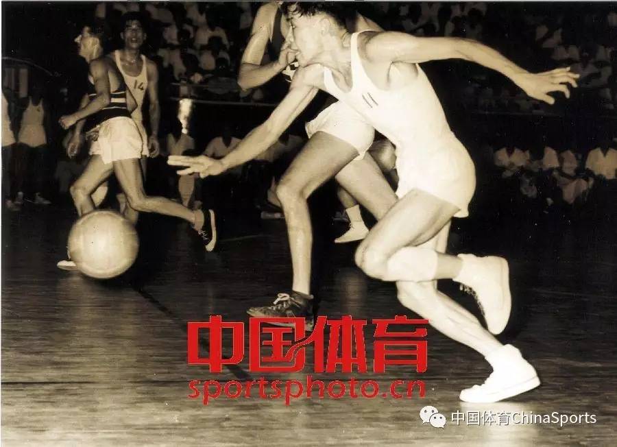 北京首钢篮球俱乐部冠军_北京首钢篮球队员名字_北京首钢篮球排名
